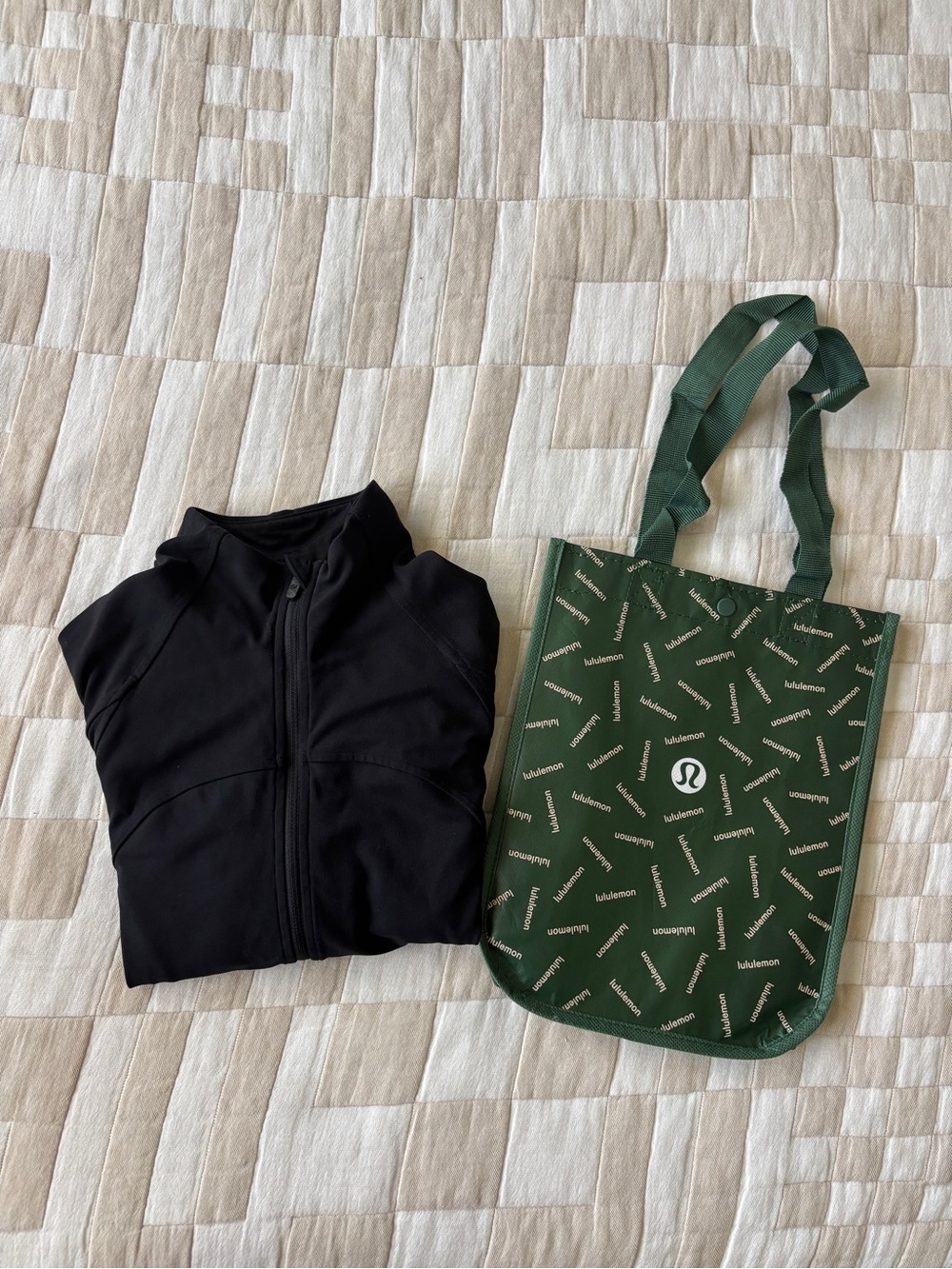 Lululemon athletica Define Cropped Black Jacket Nulu